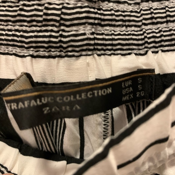 Zara high waist samurai style flare pants - Picture 3 of 3